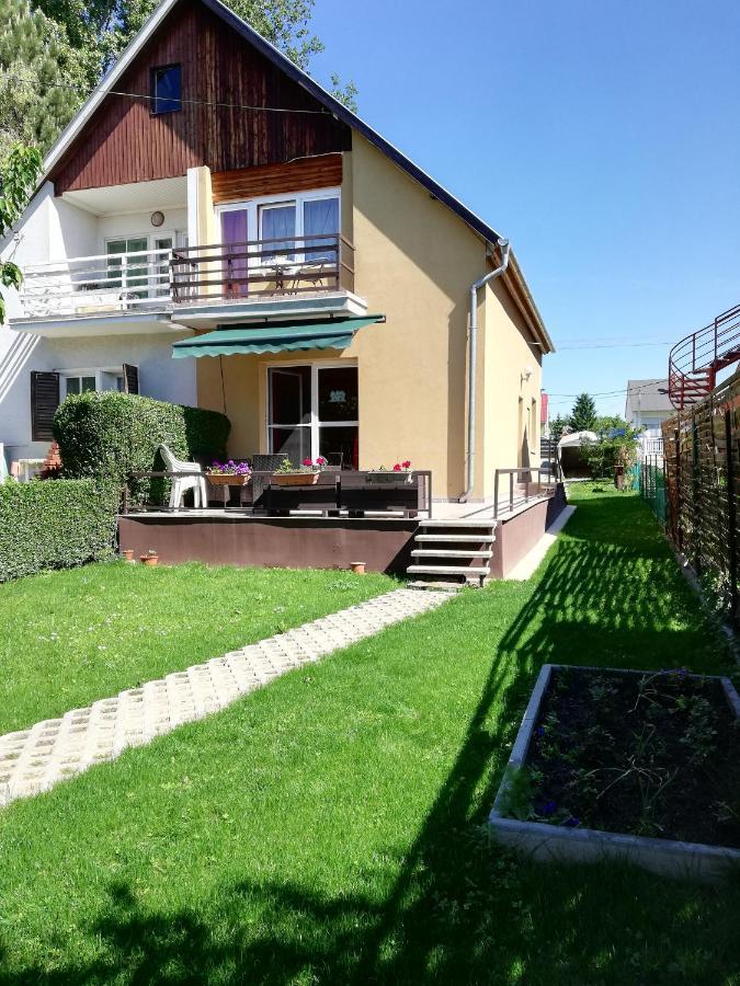 Happy Home Apartman Gyenesdias Exterior photo