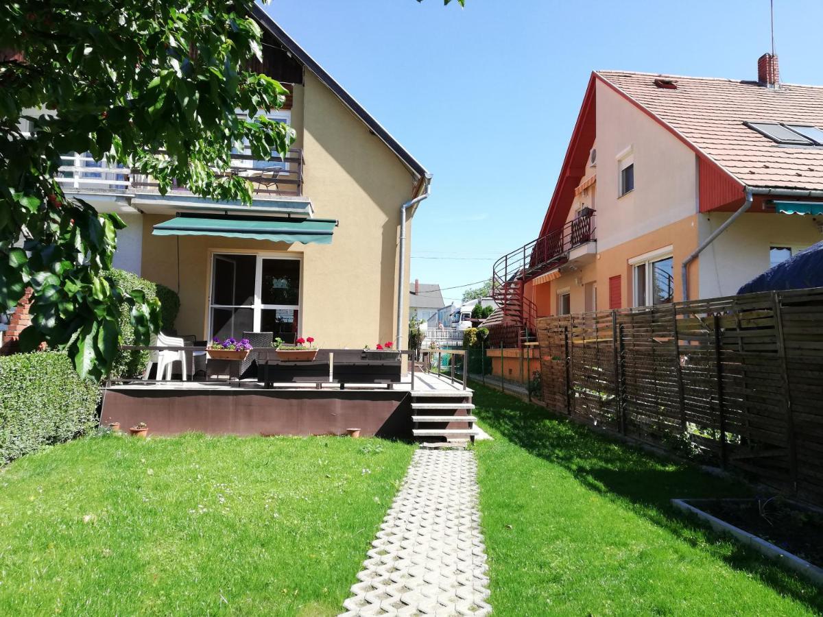 Happy Home Apartman Gyenesdias Exterior photo