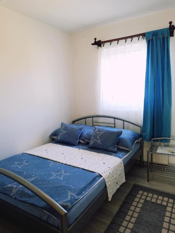 Happy Home Apartman Gyenesdias Exterior photo