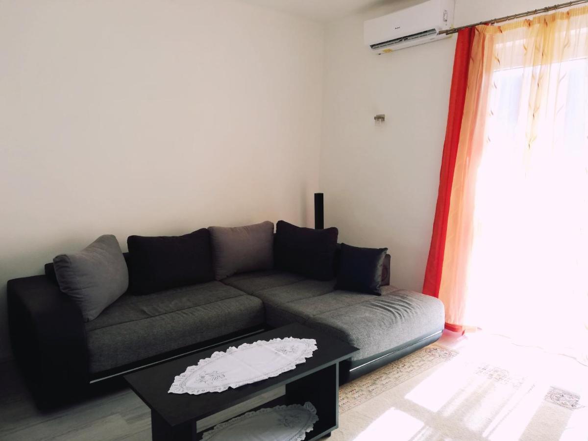 Happy Home Apartman Gyenesdias Exterior photo