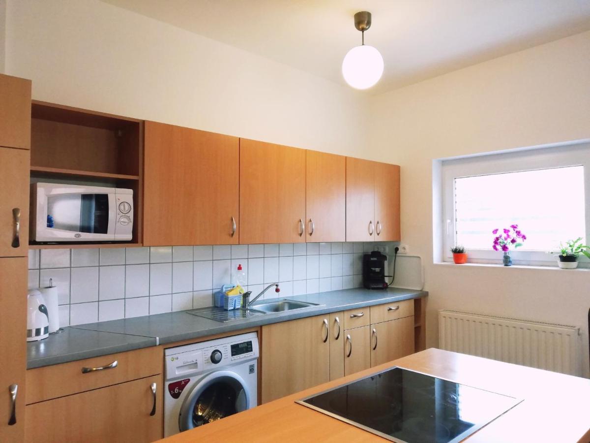Happy Home Apartman Gyenesdias Exterior photo